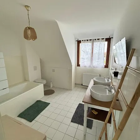 Casa de Férias Maison Ideale Avec Enfant Porspoder